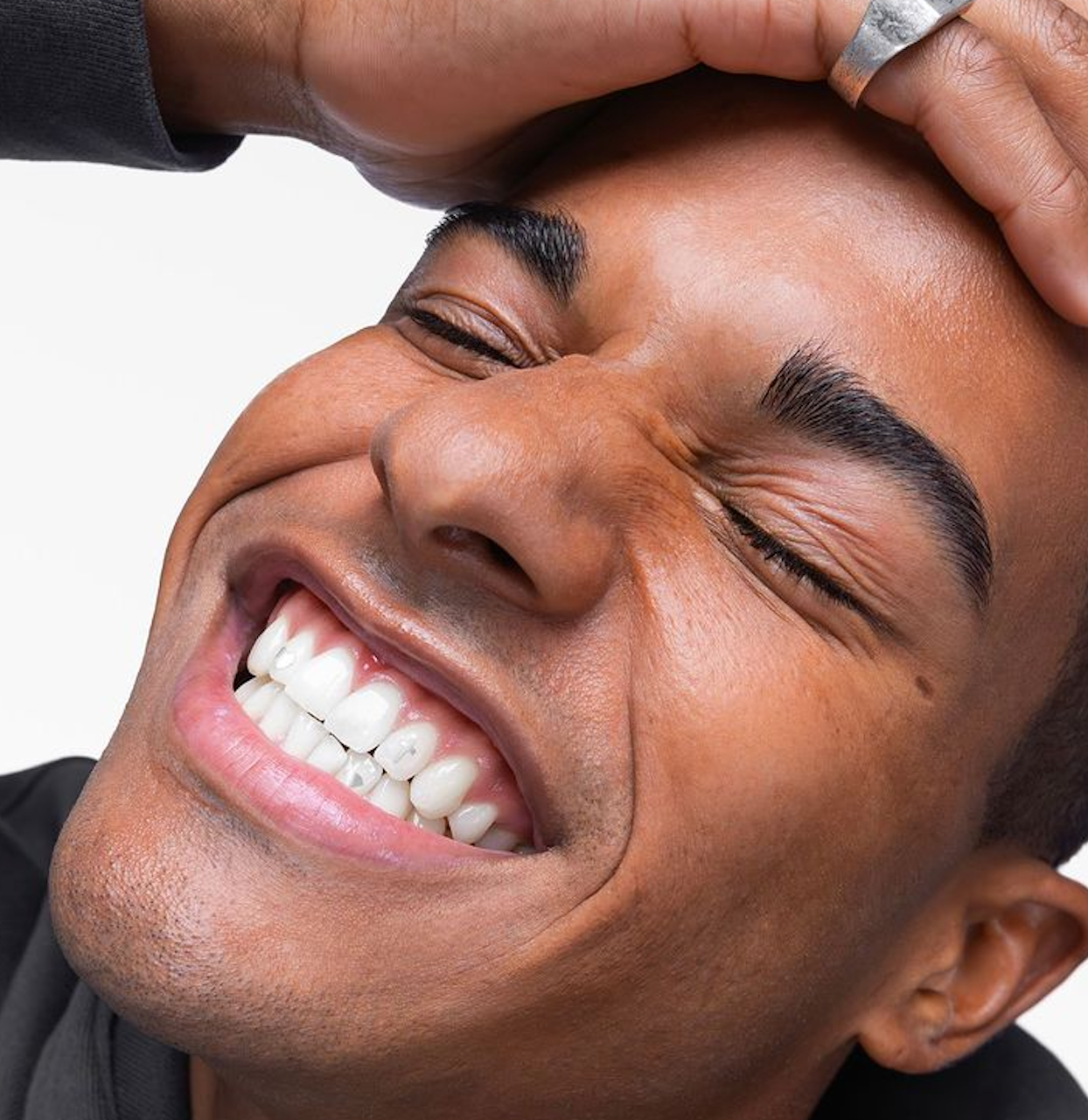 BrightWhite -  Whiter Teeth in Just 10 Seconds!